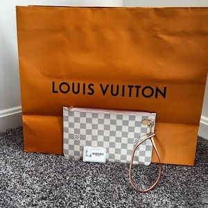 Louis Vuitton Neverfull MM Damier Azure Pochette